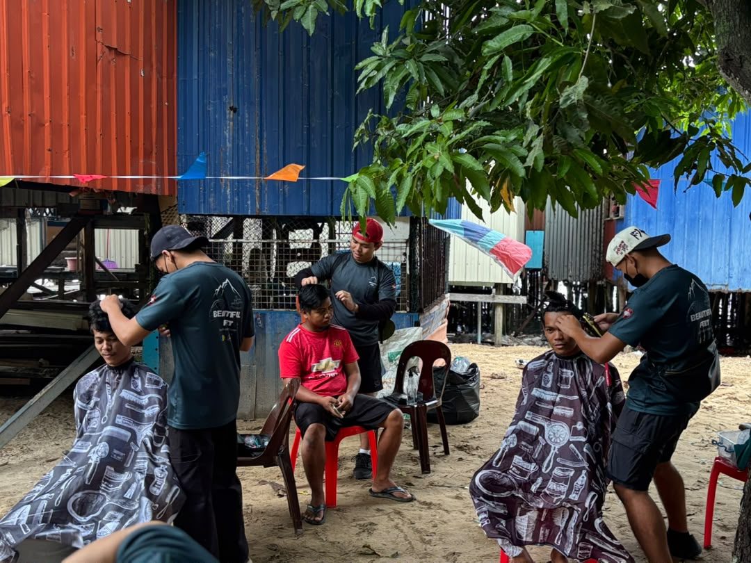 Pulau Gaya Community Services