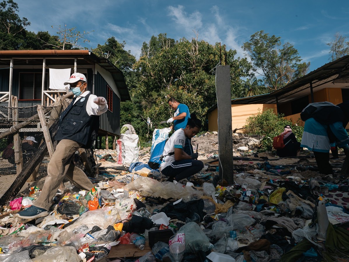 Island Clean-Up Drives